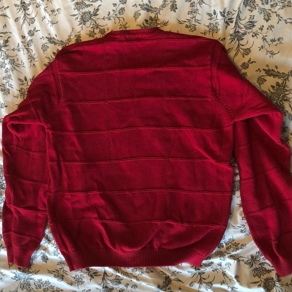 Izod Men’s Red Grid Cotton Sweater - Picture 5 of 5